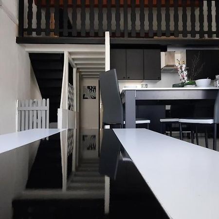 Le Telly-Centre Ville-Petits Prix-Ideal Pour Rayonner Sur La Ville Каркассонн Екстер'єр фото